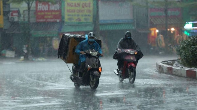 New cold air mass to bring heavy rain to northern Vietnam - 1