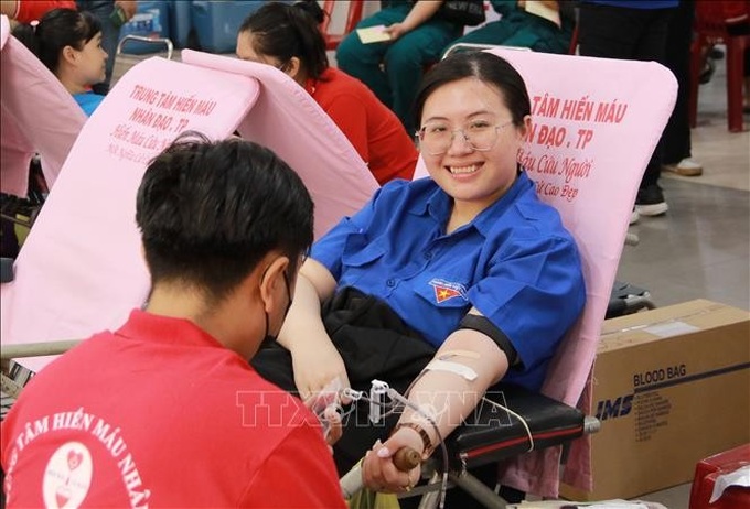 Ho Chi Minh City targets to receive 220,000 units of blood in 2023 - 1