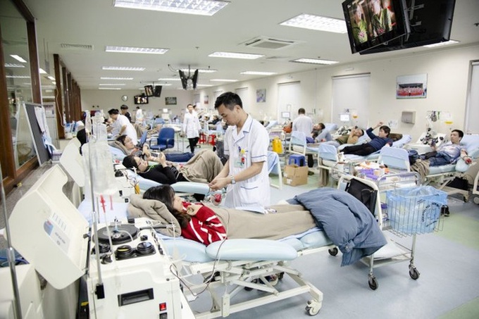 Hospitals face blood shortage amid coronavirus outbreak - 1