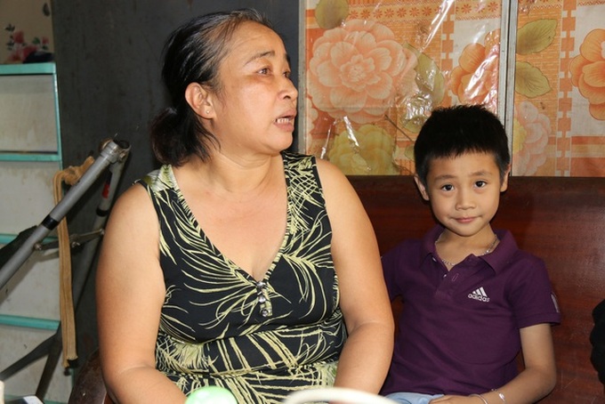 Terminally-ill cancer boy struggles on at school - 1 Terminally-ill cancer boy struggles on at school - 1