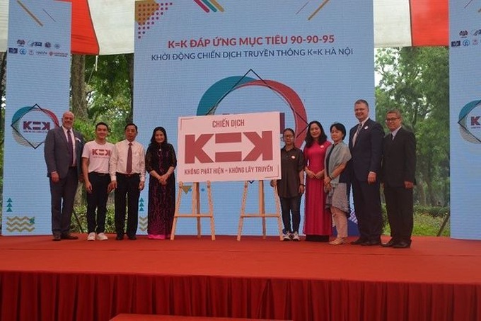 Hanoi centre to find more HIV patients with awards - 1 Hanoi centre to find more HIV patients with awards - 1