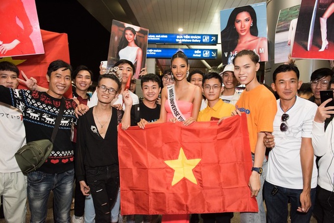 Hoang Thuy to represent Vietnam at Miss Universe 2019 - 3