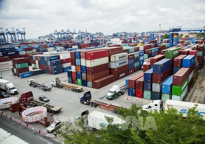 HSBC keeps Vietnam’s GDP growth at 6.5% for 2024, 2025 - 1