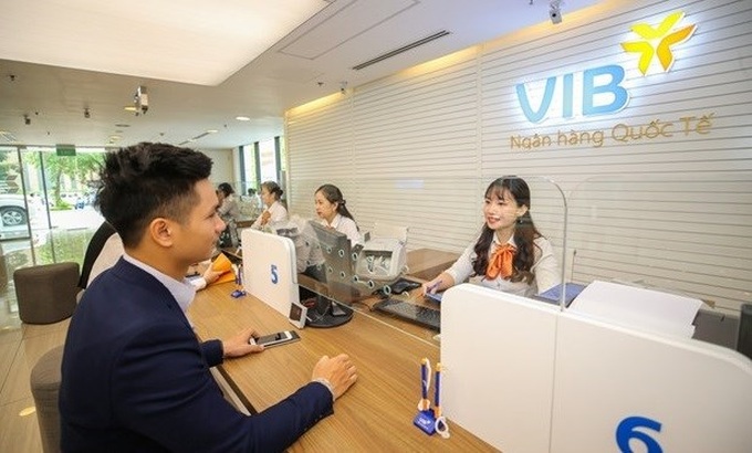 IFC plans to pour 320 million USD into three Vietnamese banks - 1