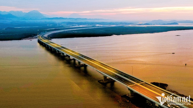 Van Don-Mong Cai Expressway ready to be opened to traffic - 3