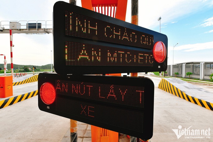 Van Don-Mong Cai Expressway ready to be opened to traffic - 5