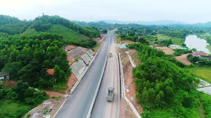 VND12trn highway to be put into operation - 5