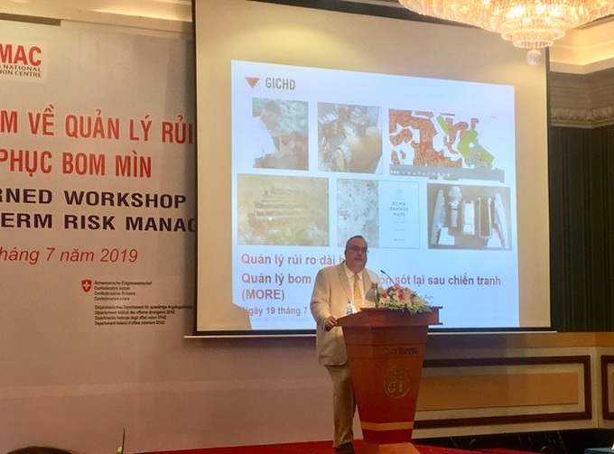 Vietnam needs a transition in post-war clean-up strategies - 1