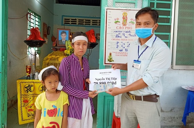 Dantri readers support poor family in Can Tho City - 1 Dantri readers support poor family in Can Tho City - 1