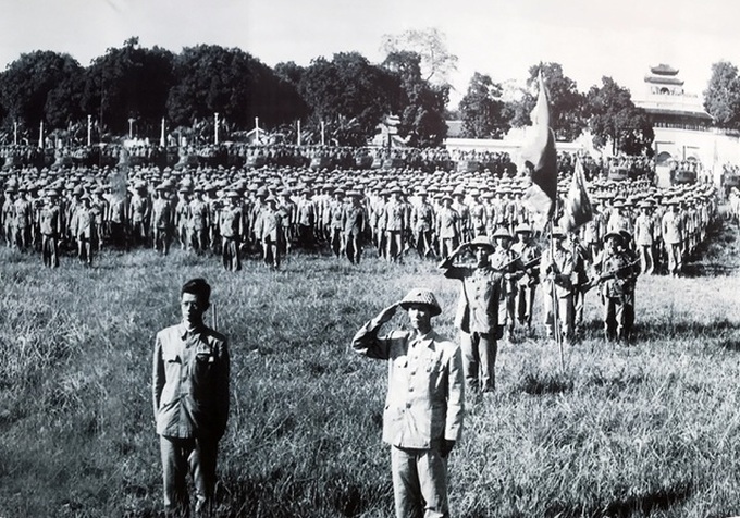 Hanoi historic flag raising ceremony 65 years ago - 5 Hanoi historic flag raising ceremony 65 years ago - 5
