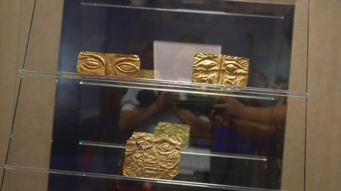 Ancient masks found in Ba Ria-Vung Tau recognised as national treasures - 1