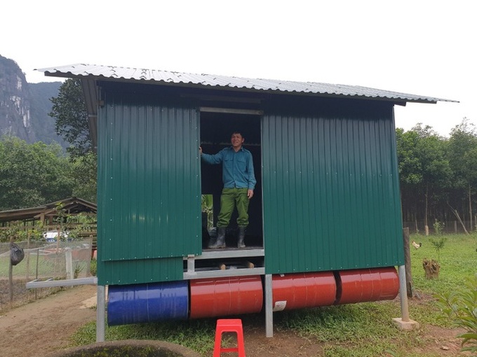 Readers help build floating houses in flood-prone areas - 4 Readers help build floating houses in flood-prone areas - 4