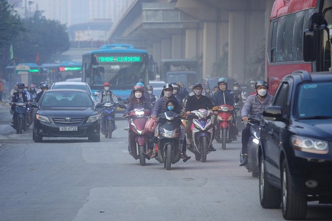 Hanoi covered in smog - 7