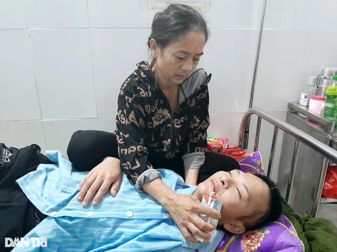 Widow seeks help to save mentally ill son - 1