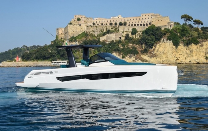 Leading Italian yacht firm officially makes inroad into Vietnamese market - 1