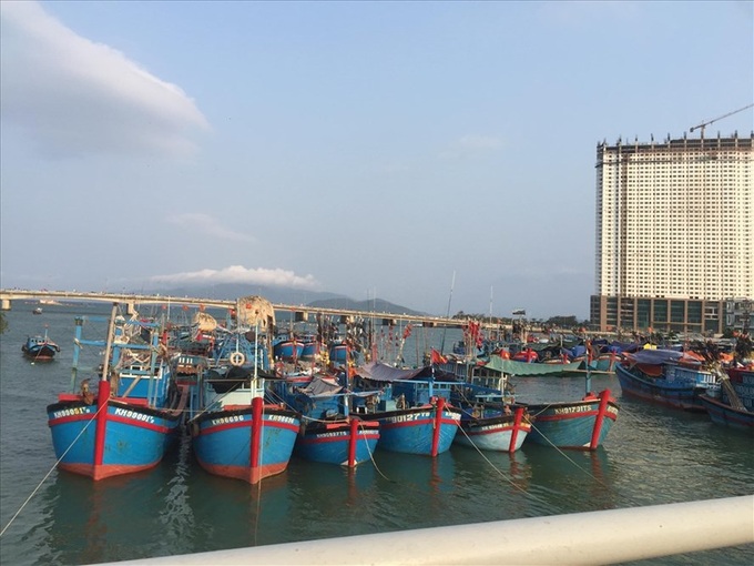 Khanh Hoa bank files cases against loan defaulting fishing boat owners - 1