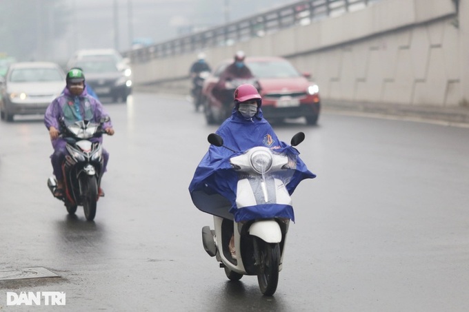 Cold wave grips northern Vietnam before drizzling rain falls - 1 Cold wave grips northern Vietnam before drizzling rain falls - 1
