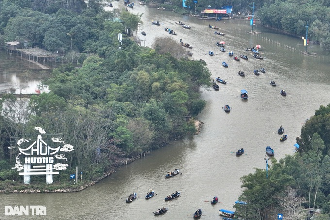 Hanoi longest spring festival opens - 5
