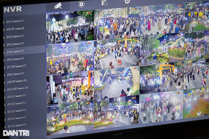 HCM City Flower Street inauguration attracts big crowd - 9 HCM City Flower Street inauguration attracts big crowd - 9