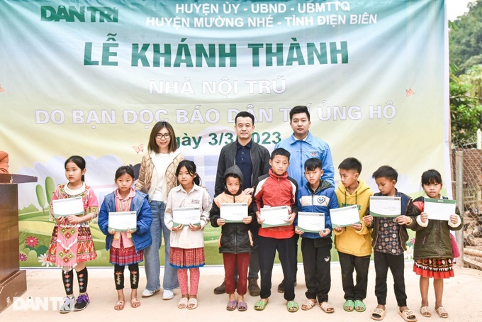 Dantri builds dormitories for Dien Bien students - 4