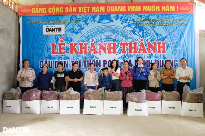New Dantri bridge opens in Tuyen Quang - 5 New Dantri bridge opens in Tuyen Quang - 5