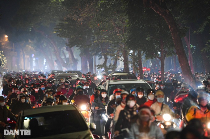 Muted Christmas in Hanoi - 12 Muted Christmas in Hanoi - 12