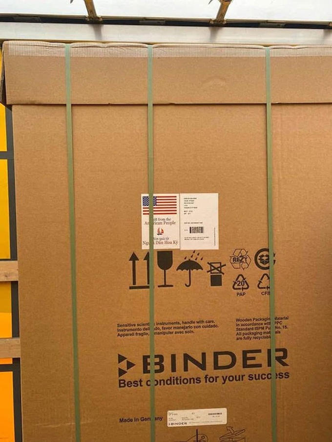 US Air Force to transport 77 vaccine freezers to Vietnam - 1 US Air Force to transport 77 vaccine freezers to Vietnam - 1