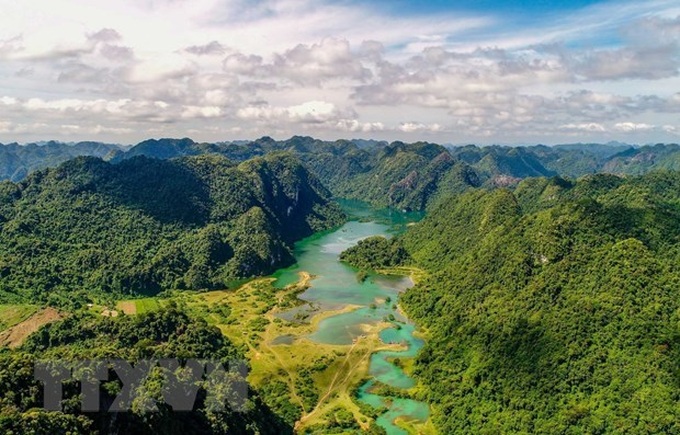 Lang Son considers building four routes for panoramic geopark touring - 1