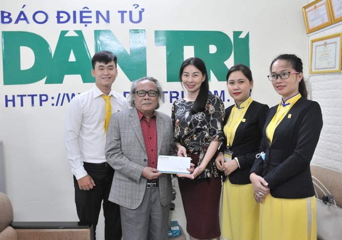 Dantri staff and readers donate to flood victims - 6