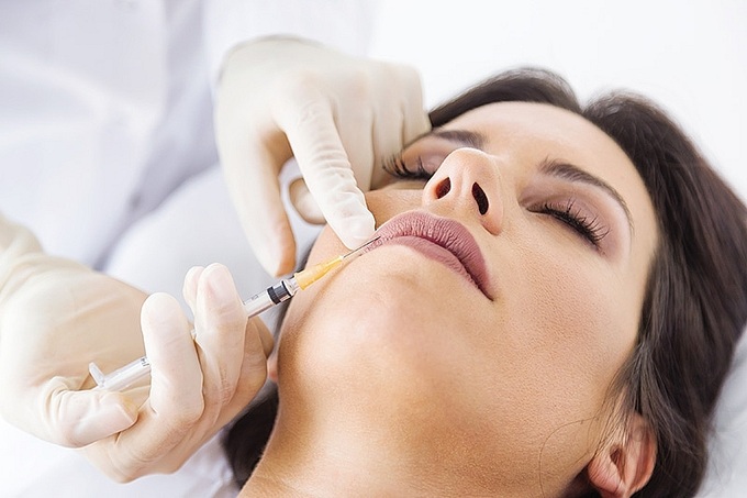 Life-changing plastic surgery on rise - 1