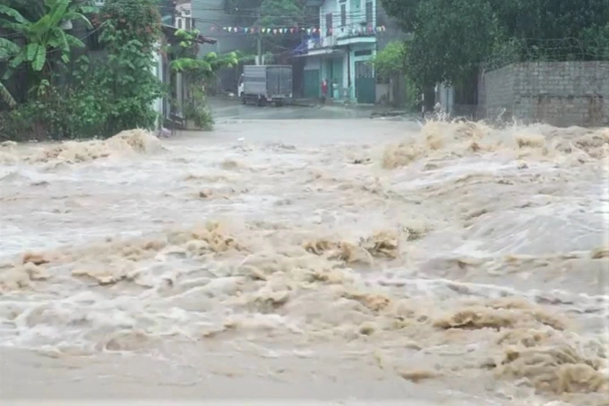 Four dead and four remain missing as floods hit northern region - 2 Four dead and four remain missing as floods hit northern region - 2