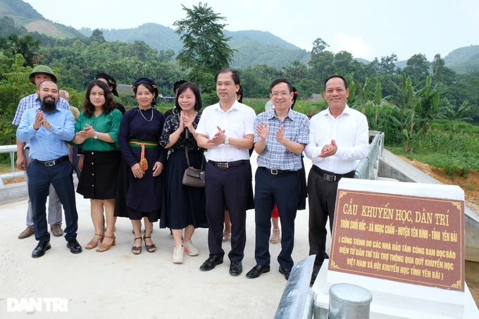 Dantri/Dtinews opens another bridge in Yen Bai - 1