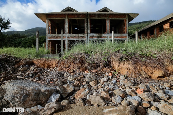 Danang seaside villas deteriorate in sluggish tourism projects - 6