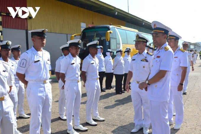 Navy vessel Le Quy Don calls at Brunei port for working visit - 1 Navy vessel Le Quy Don calls at Brunei port for working visit - 1