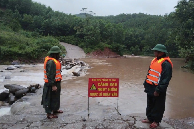 Storm Soulik hits central localities - 1 Storm Soulik hits central localities - 1