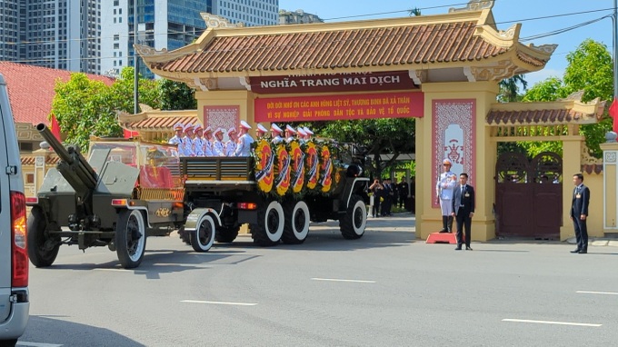 Memorial and burial services held for Party General Secretary Nguyen Phu Trong - 10 Memorial and burial services held for Party General Secretary Nguyen Phu Trong - 10