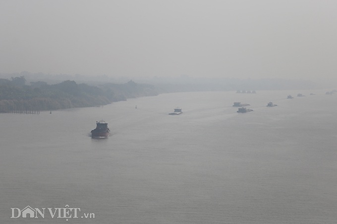 Terrible air pollution continues ravaging Hanoi - 9 Terrible air pollution continues ravaging Hanoi - 9