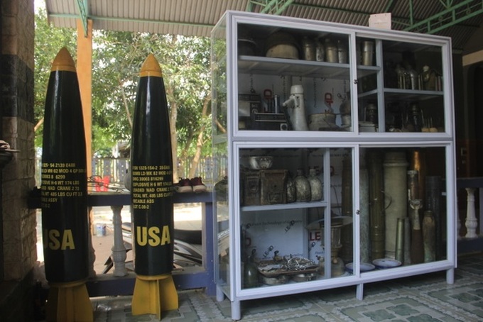 Quang Tri men spend millions to collect ordnance scraps - 2