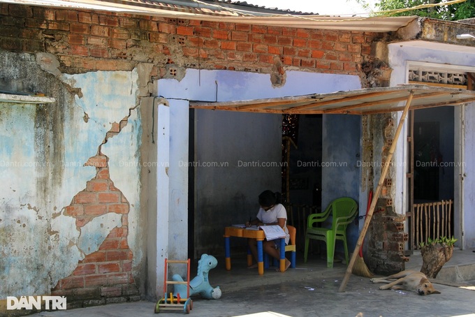 New house to be built for poor Phu Yen family - 3