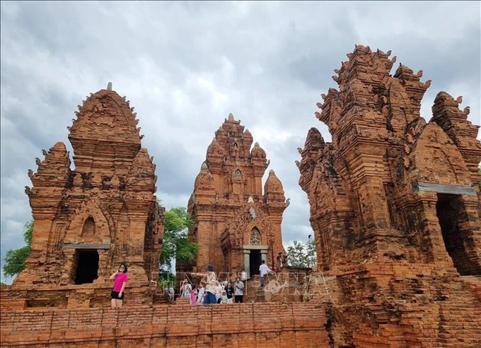 Ninh Thuan weaves cultural heritage into transformation of local tourism - 1 Ninh Thuan weaves cultural heritage into transformation of local tourism - 1