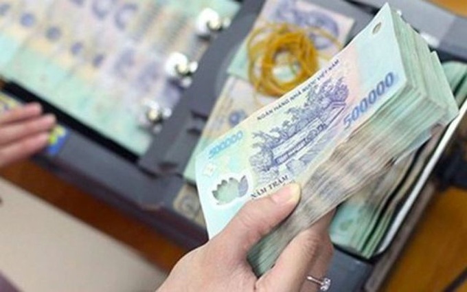 Vietnam sees public debt fall - 1