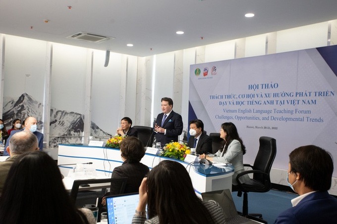 US Embassy supports English language training in Vietnam - 1