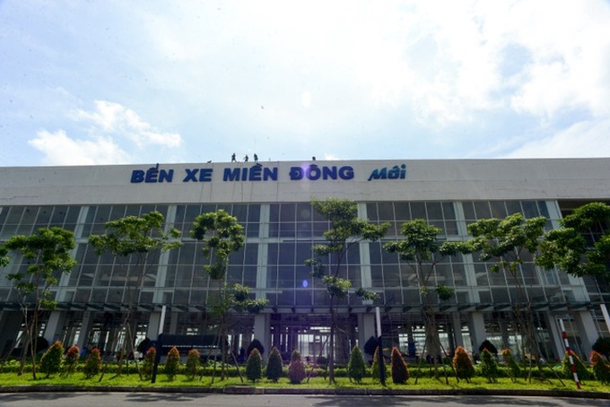 Vietnam’s most modern bus station opens - 1