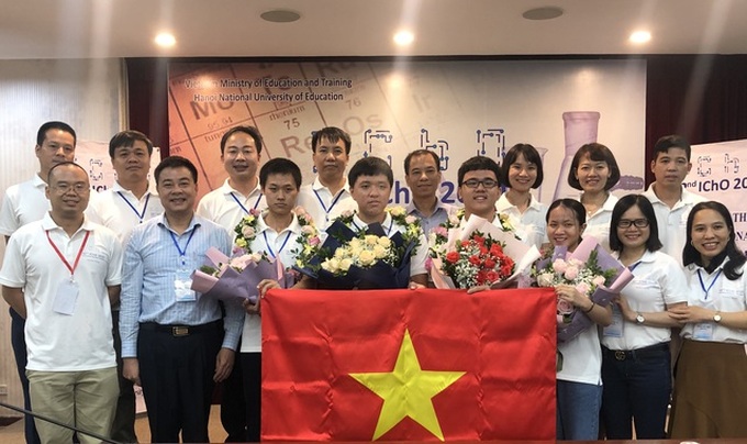 Vietnamese students win gold at 2020 International Chemistry Olympiad - 1 Vietnamese students win gold at 2020 International Chemistry Olympiad - 1