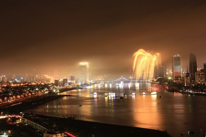 Danang cancels international fireworks festival due to coronavirus - 1