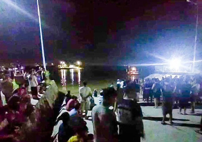 Two children drown in Nam Dinh river - 1
