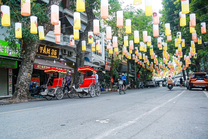 Hanoi mural street restoration completed - 7