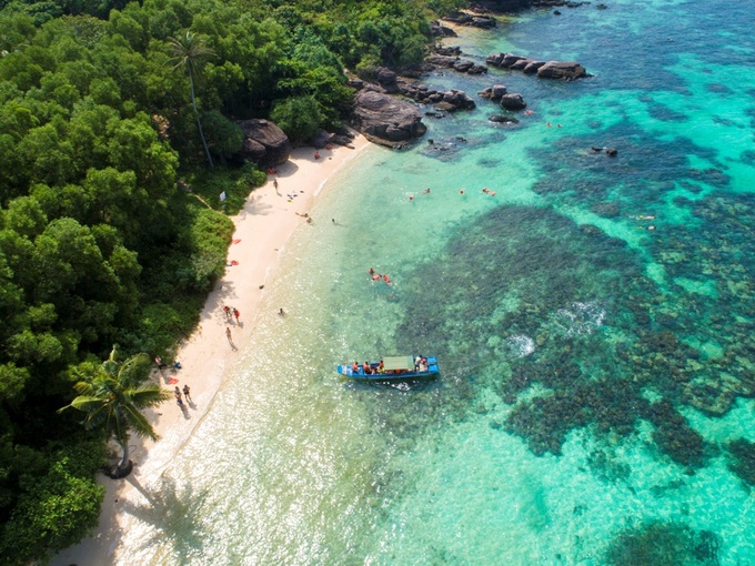 Phu Quoc attracts international tourists thanks to superior visa policies - 3 Phu Quoc attracts international tourists thanks to superior visa policies - 3
