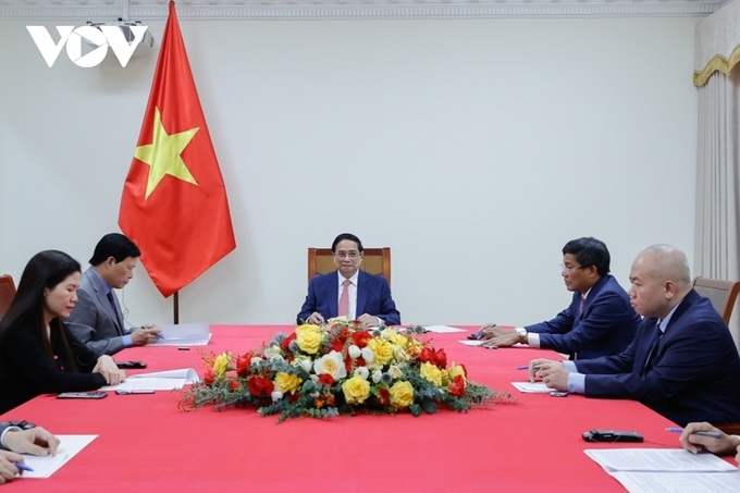 PM Pham Minh Chinh holds phone talks with his new Thai counterpart - 1