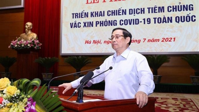 Vietnam launches largest-ever COVID-19 vaccination campaign - 2